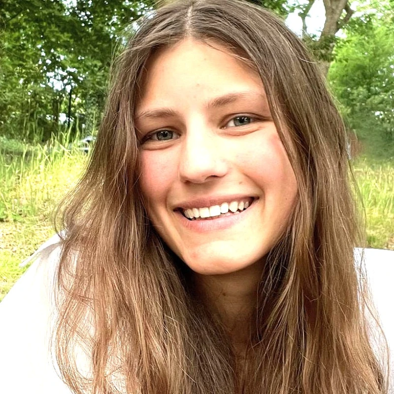 Alena Knoff (Tierwaldhof)